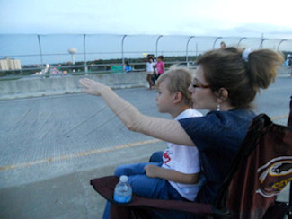 Kelly and Roo waiting for fireworks over Interstate 4